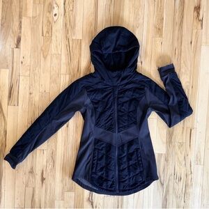 NORTH FACE BEAUTIFUL BLACK MED WEIGHT HOODIE JACKET COVERS HIPS Sz S Excellent